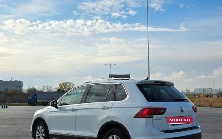 Volkswagen Tiguan II, 2017 год, 2 350 000 рублей, 8 фотография