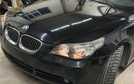 BMW 5 серия, 2004 год, 550 000 рублей, 1 фотография