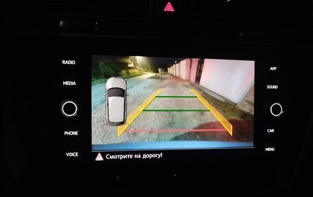 Volkswagen Tiguan II, 2020 год, 2 800 000 рублей, 8 фотография