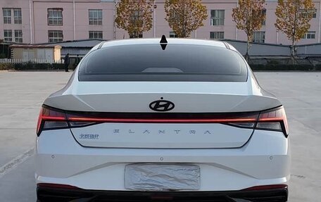 Hyundai Elantra, 2022 год, 1 460 000 рублей, 5 фотография