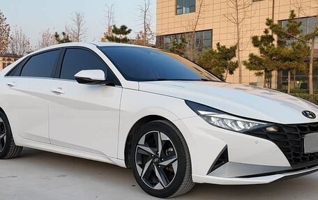 Hyundai Elantra, 2022 год, 1 460 000 рублей, 3 фотография