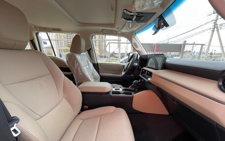 Toyota Land Cruiser Prado, 2024 год, 9 295 000 рублей, 28 фотография