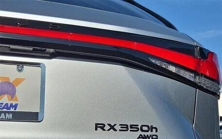 Lexus RX IV рестайлинг, 2025 год, 10 000 000 рублей, 11 фотография