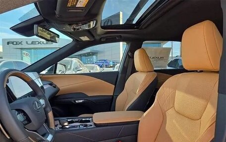 Lexus RX IV рестайлинг, 2025 год, 10 000 000 рублей, 18 фотография