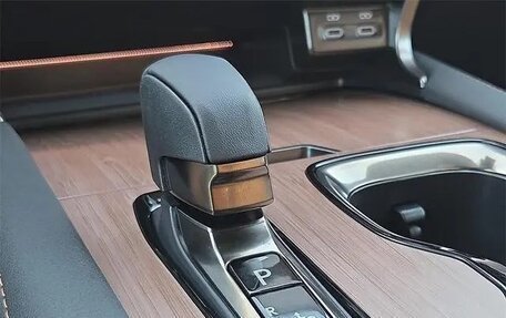 Lexus RX IV рестайлинг, 2025 год, 10 000 000 рублей, 26 фотография