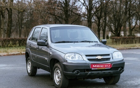 Chevrolet Niva I рестайлинг, 2016 год, 600 000 рублей, 1 фотография