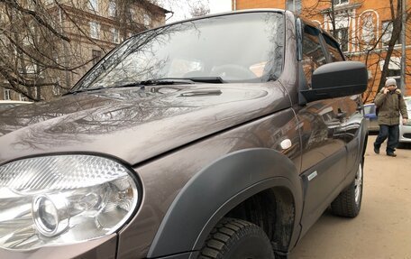 Chevrolet Niva I рестайлинг, 2013 год, 457 000 рублей, 31 фотография