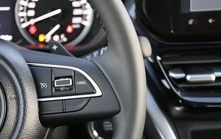 Toyota Urban Cruiser, 2024 год, 3 180 000 рублей, 15 фотография