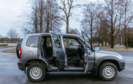 Chevrolet Niva I рестайлинг, 2016 год, 600 000 рублей, 4 фотография