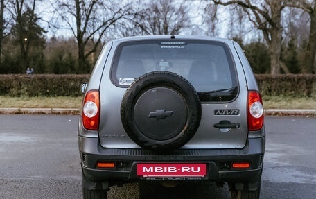 Chevrolet Niva I рестайлинг, 2016 год, 600 000 рублей, 6 фотография