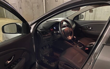 Renault Megane III, 2011 год, 700 000 рублей, 12 фотография