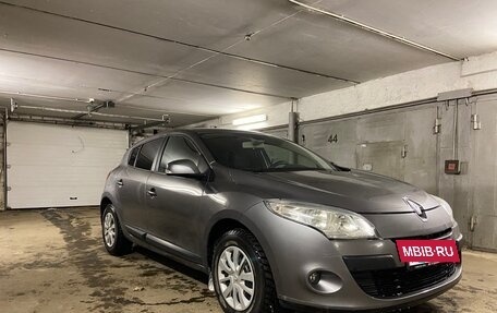 Renault Megane III, 2011 год, 700 000 рублей, 6 фотография