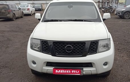 Nissan Pathfinder, 2012 год, 2 150 000 рублей, 11 фотография