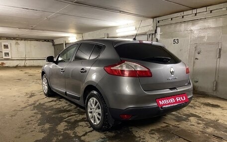 Renault Megane III, 2011 год, 700 000 рублей, 3 фотография