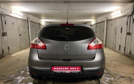 Renault Megane III, 2011 год, 700 000 рублей, 4 фотография