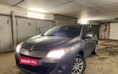 Renault Megane III, 2011 год, 700 000 рублей, 17 фотография