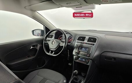 Volkswagen Polo VI (EU Market), 2016 год, 1 030 000 рублей, 13 фотография