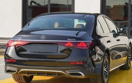 Mercedes-Benz E-Класс, 2025 год, 12 490 000 рублей, 7 фотография