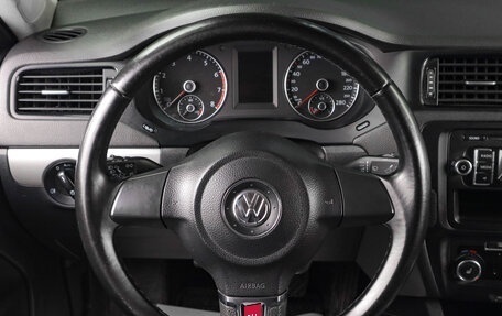 Volkswagen Jetta VI, 2012 год, 1 119 000 рублей, 13 фотография