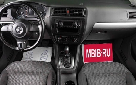 Volkswagen Jetta VI, 2012 год, 1 119 000 рублей, 11 фотография