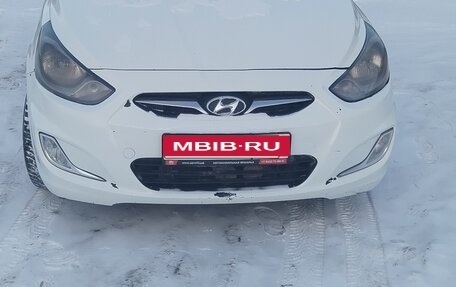 Hyundai Solaris II рестайлинг, 2014 год, 500 000 рублей, 1 фотография