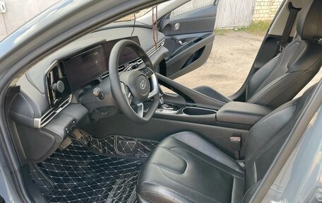 Hyundai Elantra, 2022 год, 1 480 000 рублей, 10 фотография