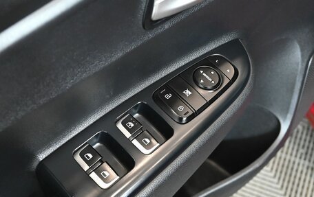 KIA Rio IV, 2017 год, 1 199 000 рублей, 17 фотография