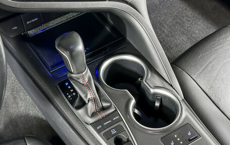 Toyota Camry, 2021 год, 3 195 000 рублей, 20 фотография