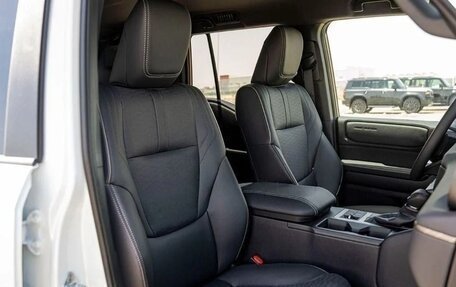 Toyota Land Cruiser Prado, 2025 год, 8 671 000 рублей, 14 фотография