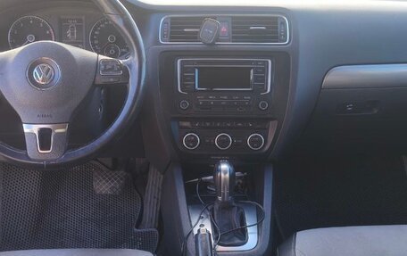 Volkswagen Jetta VI, 2014 год, 1 200 000 рублей, 4 фотография