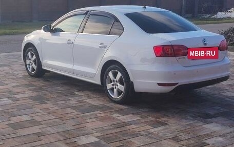 Volkswagen Jetta VI, 2014 год, 1 200 000 рублей, 3 фотография