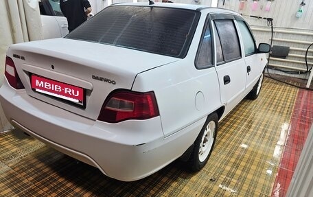 Daewoo Nexia I рестайлинг, 2010 год, 300 000 рублей, 10 фотография