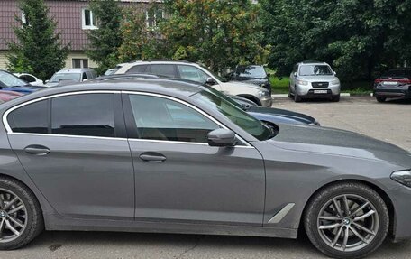 BMW 5 серия, 2021 год, 4 500 000 рублей, 2 фотография