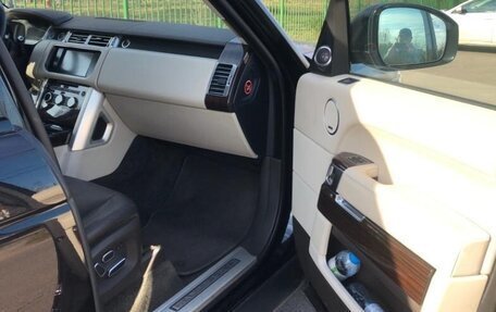 Land Rover Range Rover IV рестайлинг, 2015 год, 4 500 000 рублей, 7 фотография