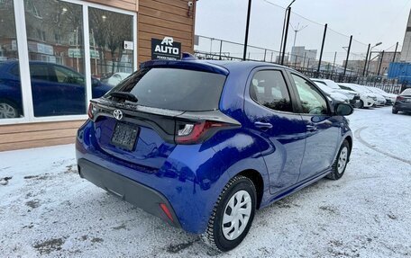 Toyota Yaris, 2021 год, 1 259 000 рублей, 9 фотография