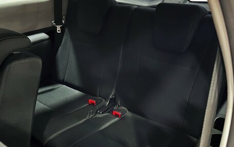 Toyota Wish II, 2011 год, 1 290 000 рублей, 12 фотография