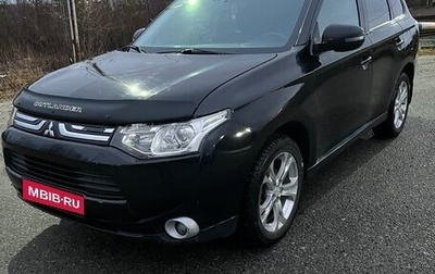 Mitsubishi Outlander III рестайлинг 3, 2012 год, 1 050 000 рублей, 1 фотография