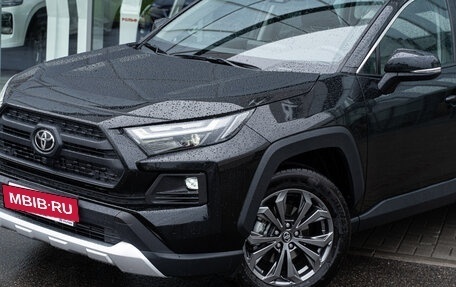 Toyota RAV4, 2025 год, 4 690 000 рублей, 9 фотография