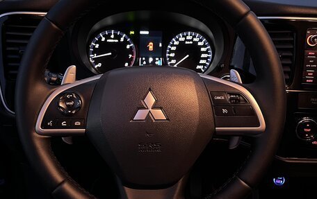 Mitsubishi Outlander III рестайлинг 3, 2012 год, 1 050 000 рублей, 9 фотография