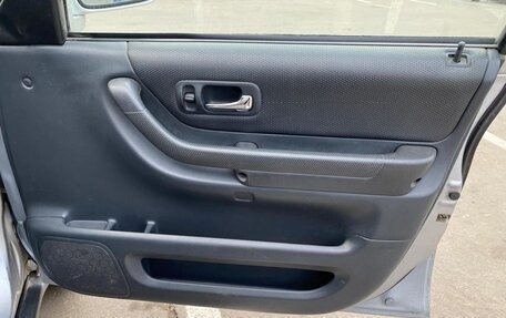 Honda CR-V IV, 2001 год, 600 000 рублей, 14 фотография