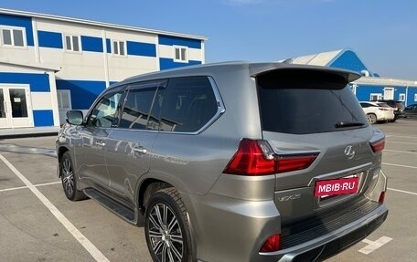 Lexus LX III, 2018 год, 10 500 000 рублей, 3 фотография