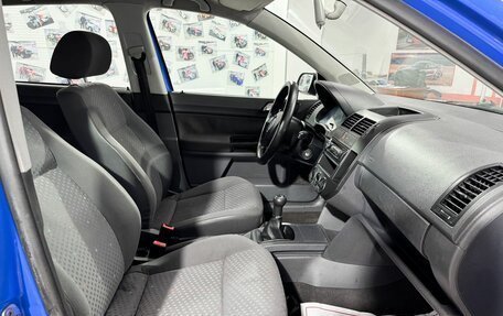 Volkswagen Polo IV рестайлинг, 2002 год, 339 000 рублей, 14 фотография