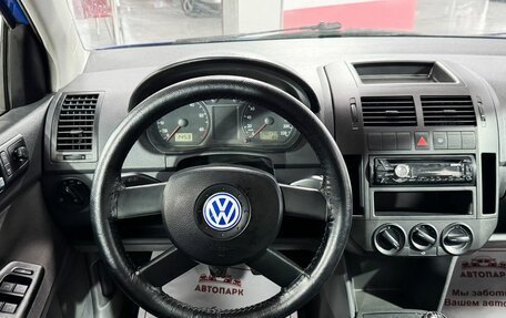 Volkswagen Polo IV рестайлинг, 2002 год, 339 000 рублей, 16 фотография
