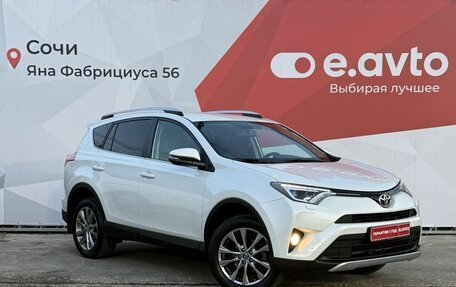 Toyota RAV4, 2018 год, 2 500 000 рублей, 3 фотография