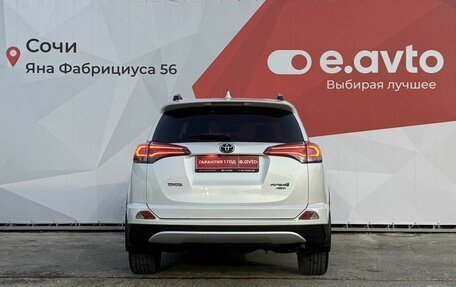 Toyota RAV4, 2018 год, 2 500 000 рублей, 5 фотография