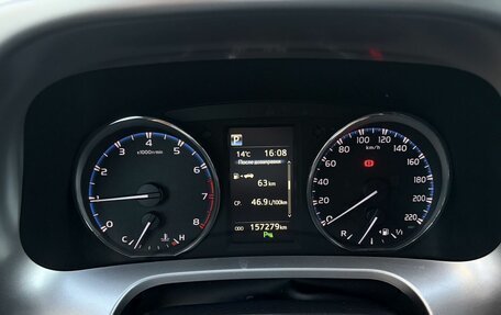 Toyota RAV4, 2018 год, 2 500 000 рублей, 16 фотография