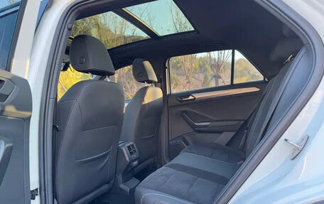 Volkswagen T-Roc I, 2022 год, 2 051 520 рублей, 11 фотография