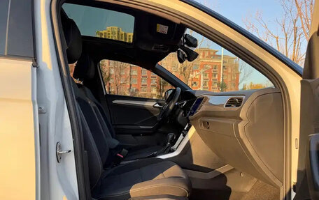 Volkswagen T-Roc I, 2022 год, 2 051 520 рублей, 12 фотография