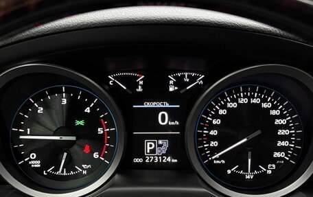 Toyota Land Cruiser 200, 2013 год, 3 700 000 рублей, 12 фотография