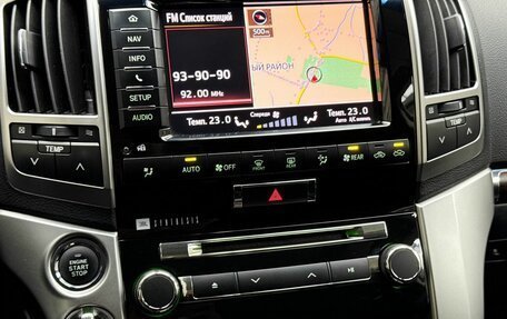 Toyota Land Cruiser 200, 2013 год, 3 700 000 рублей, 15 фотография